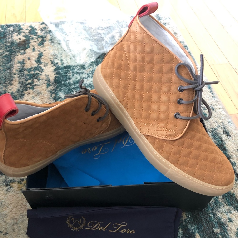 Del Toro Chukka Sneaker